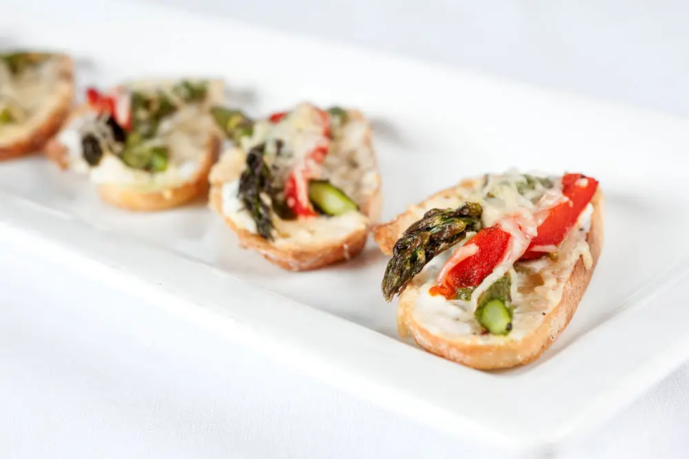 Featured image for post: 3 Ways to Serve Appetizers At Your Next Event