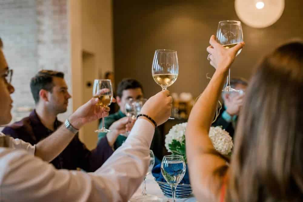 Featured image for post: The Ultimate Guide to Mastering Your Wedding Reception Bar